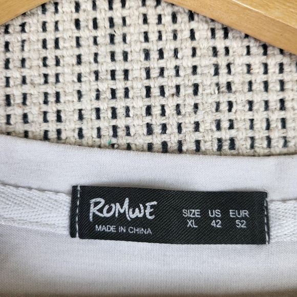 Romwe Shirt Mens Extra Large White Mt Fuji Drift‎ Car Graphic Japanese Anime Tee - Picture 3 of 7